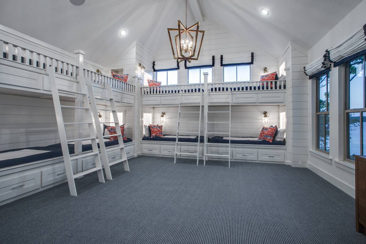 Bunk room shop