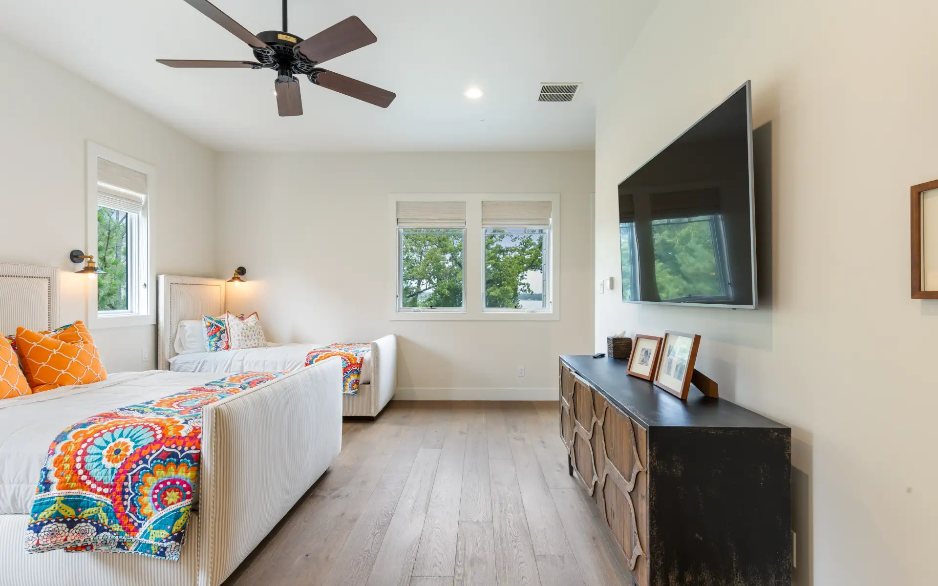 Long cove listing home dodslanding 1 63 23