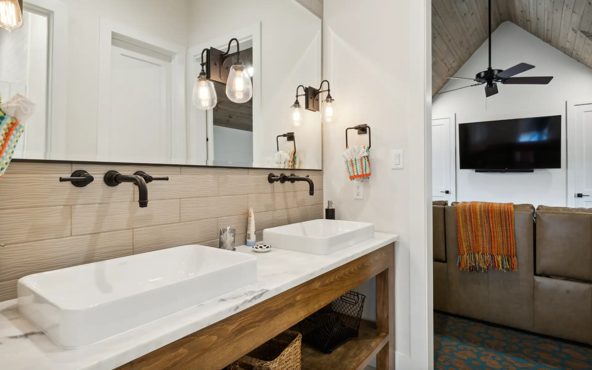 Long cove listing home dodslanding 1 63 24