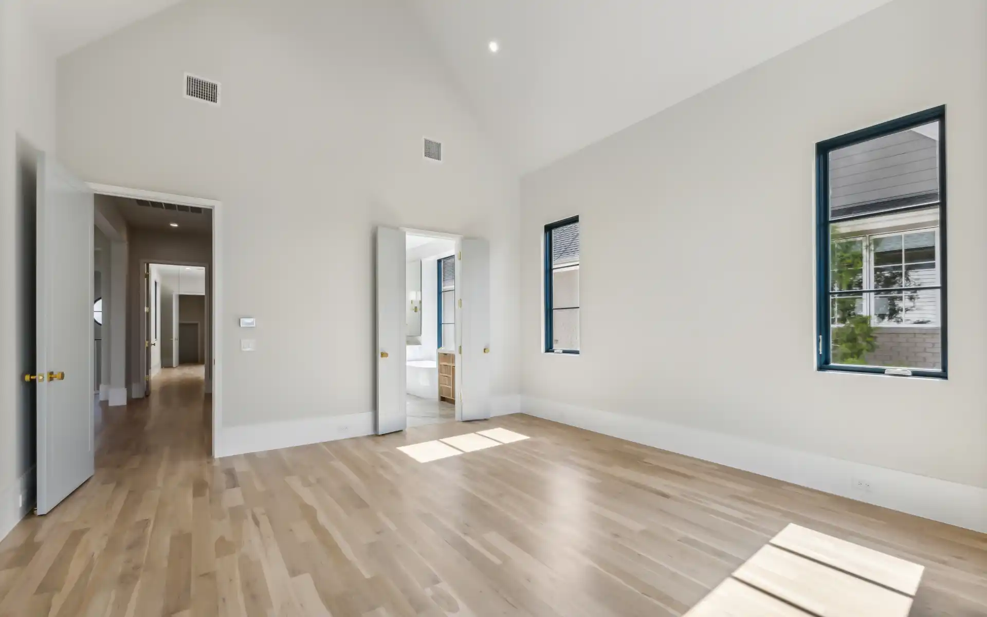 Long cove listing home hendersonbay45 gallery43 46