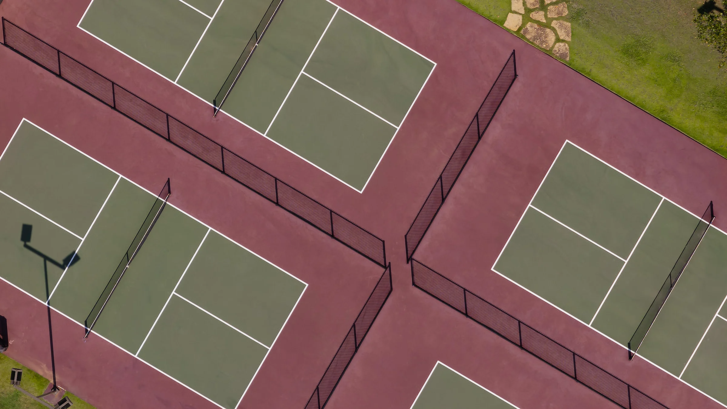 Lifestyle pickleball at long cove