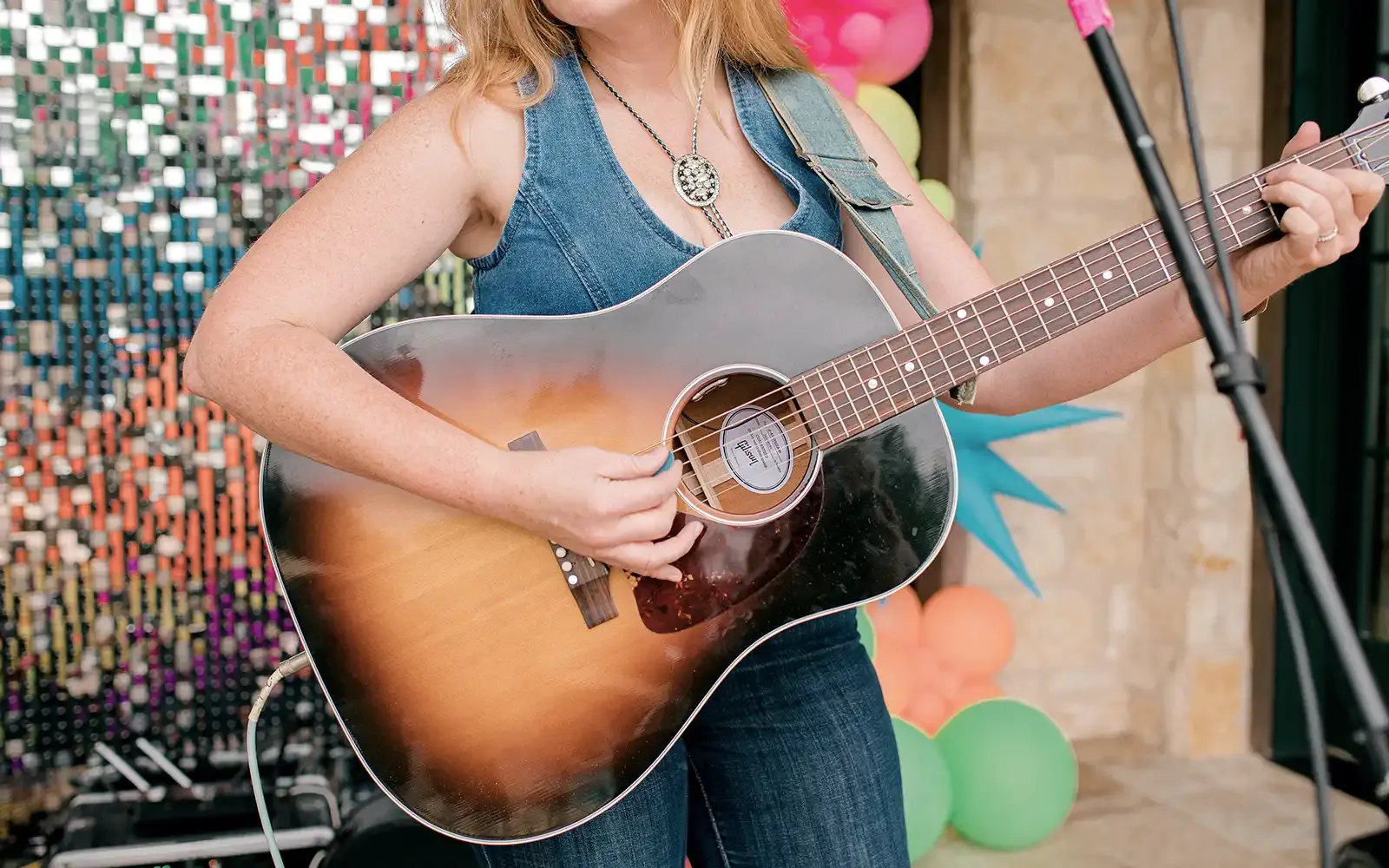 Long cove lifestyle gallery landscape 80 46