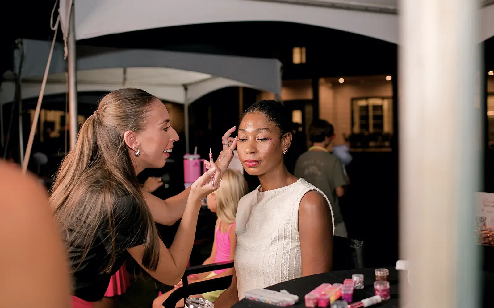 Long cove lifestyle gallery landscape 80 56