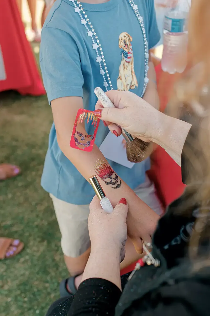 Long cove lifestyle gallery portrait 15