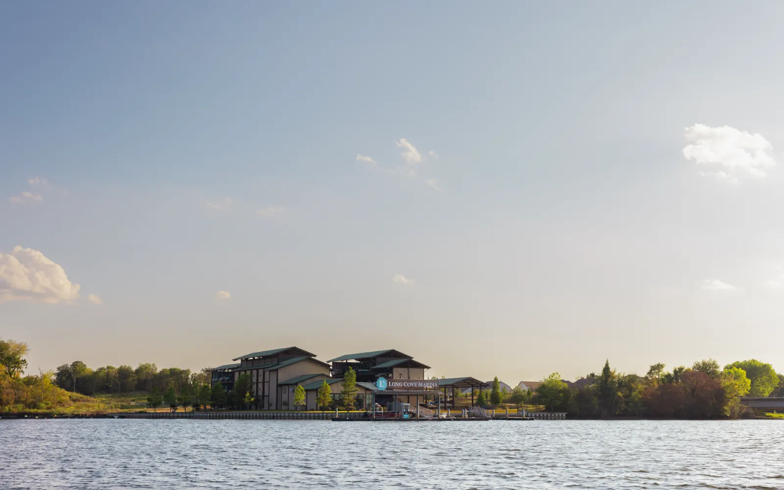 Long cove lifestyle marina landscape 80 18