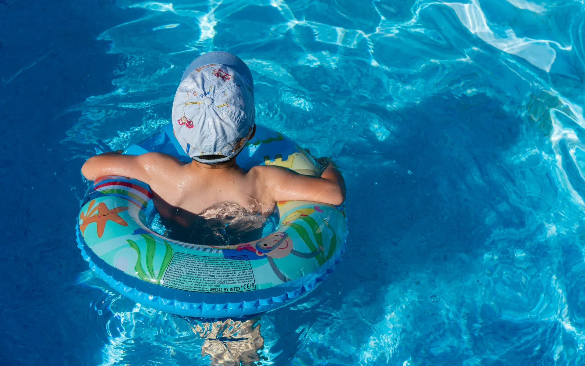 Long cove lifestyle pool stock landscape 03