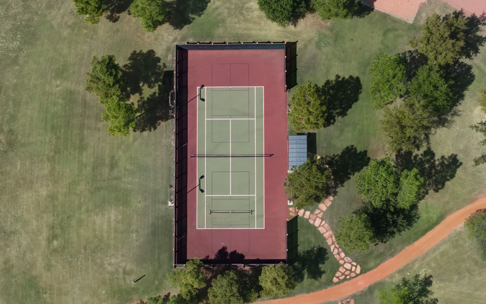 Long cove lifestyle tennis landscape 80 06