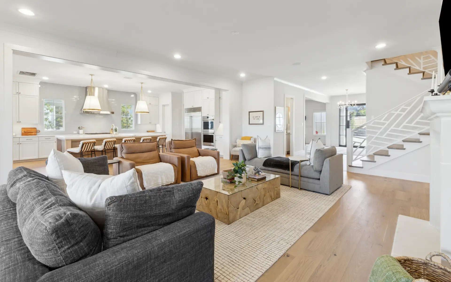 Long cove listing home hendersonbay42 gallery63 04