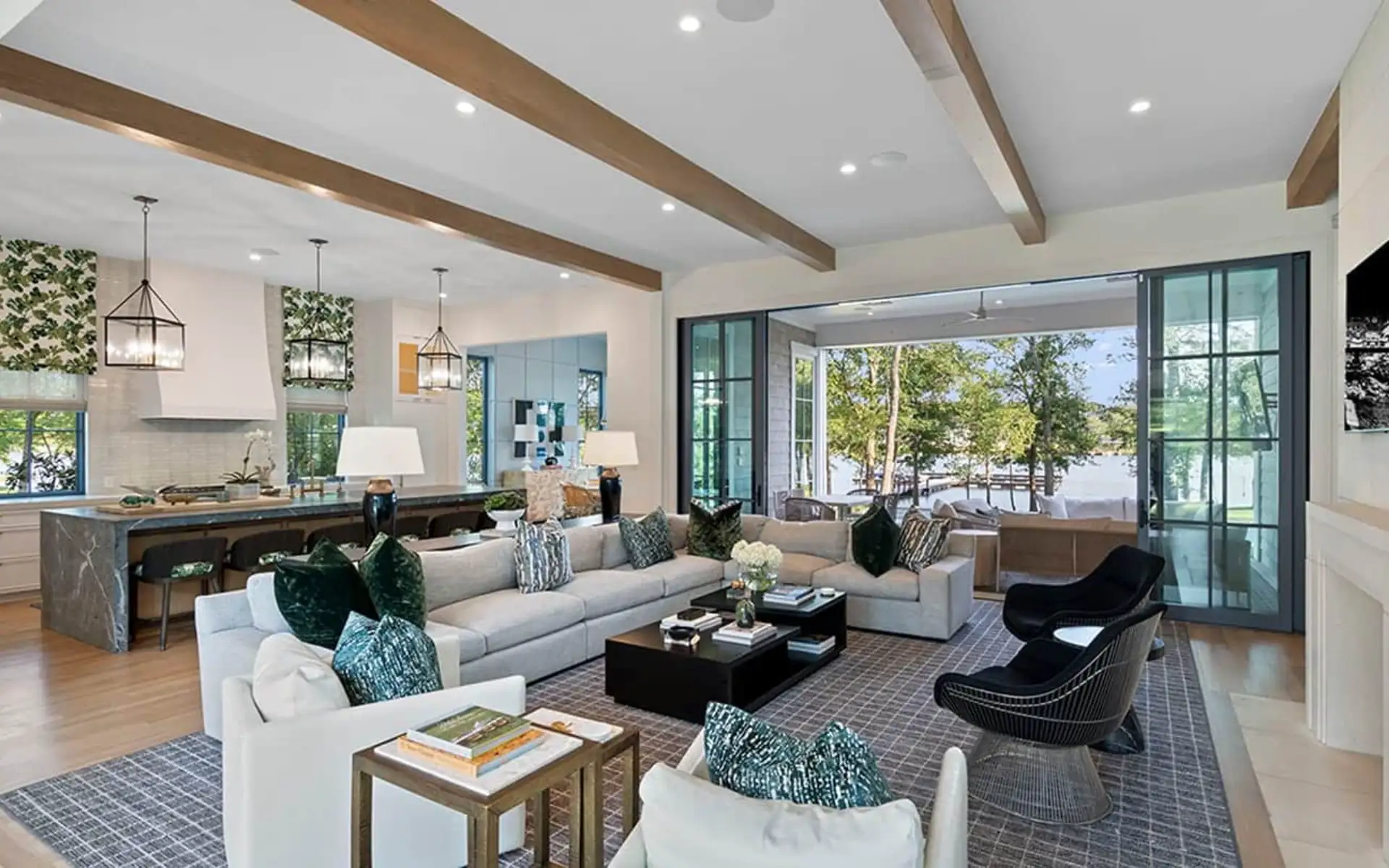 Long cove listing home northshore 5 63 04