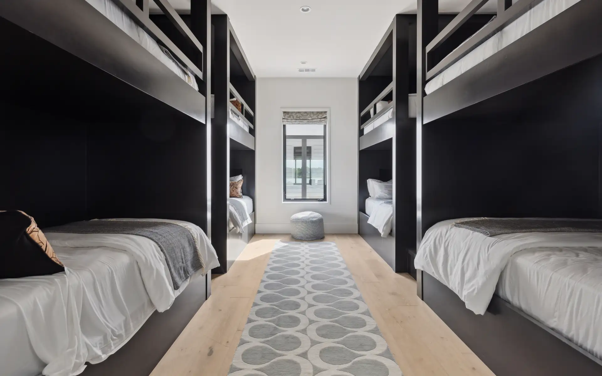 Long cove listing home southshore70 gallery63 24