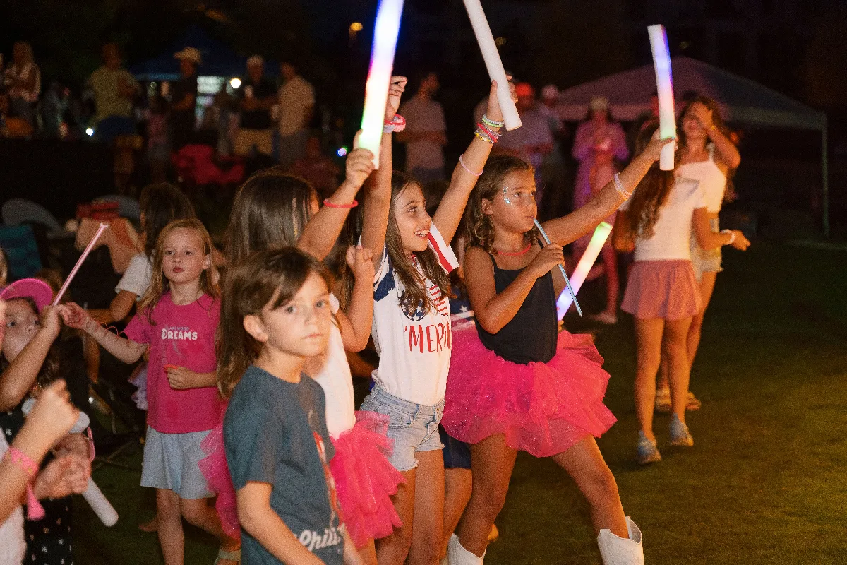 Longcove Labor Day Gallery