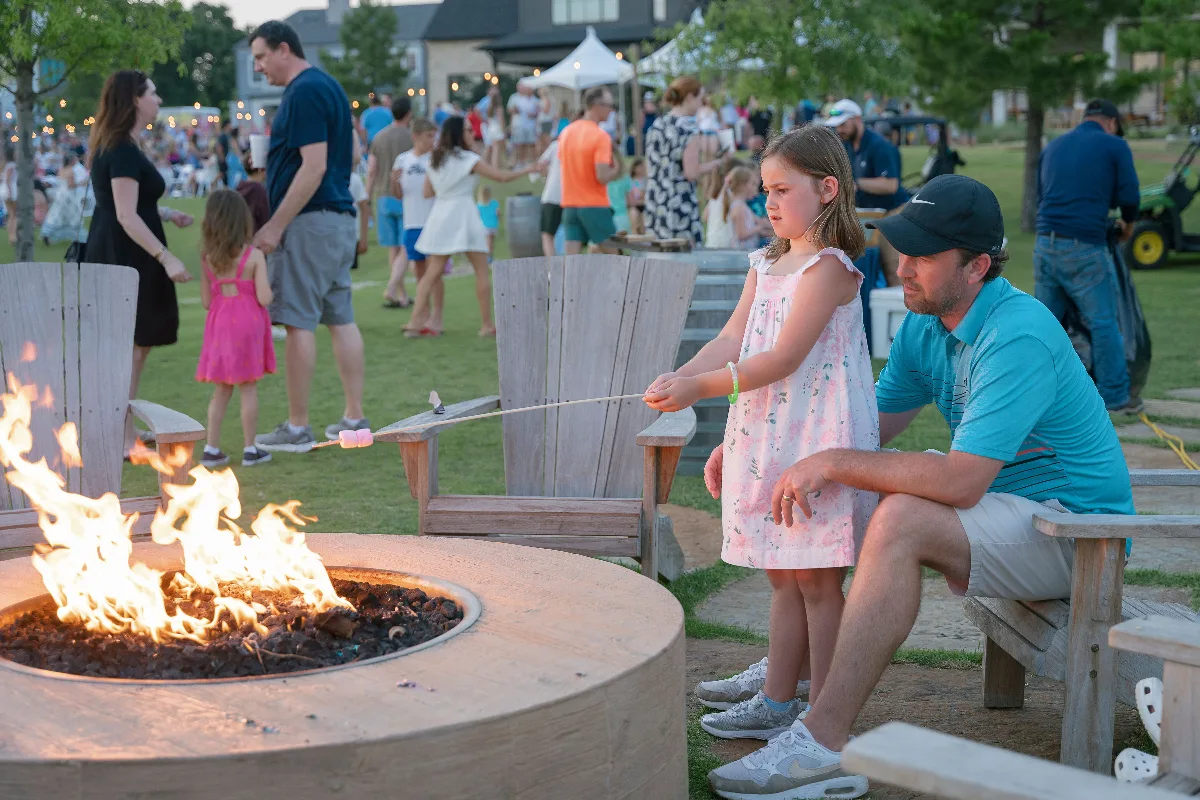 Longcove Memorial Day Gallery