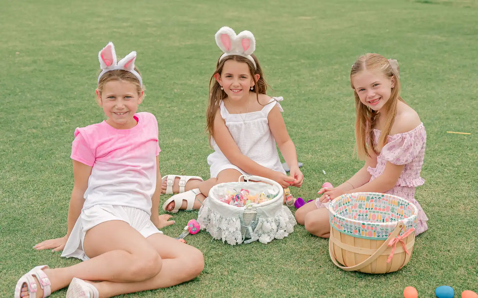 Long cove lifestyle events easter2025 landscape40 07