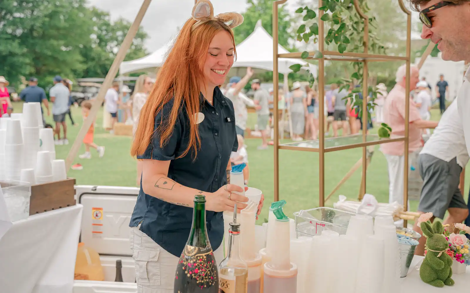 Long cove lifestyle events easter2025 landscape50 21