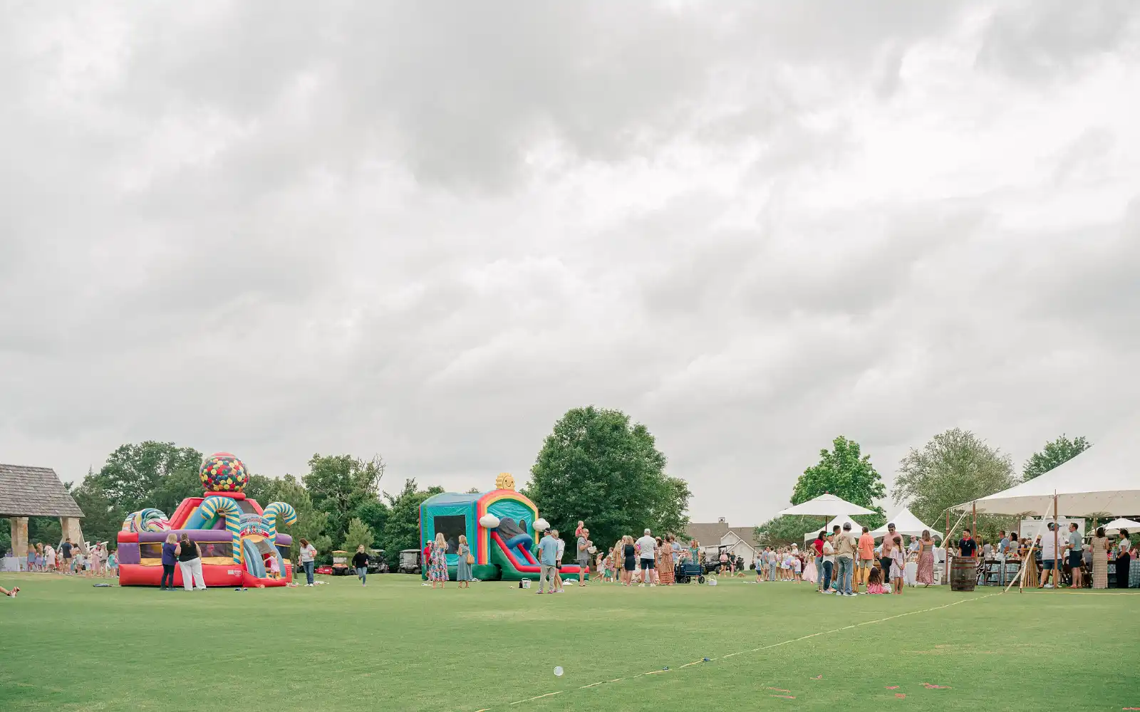 Long cove lifestyle events easter2025 landscape50 37