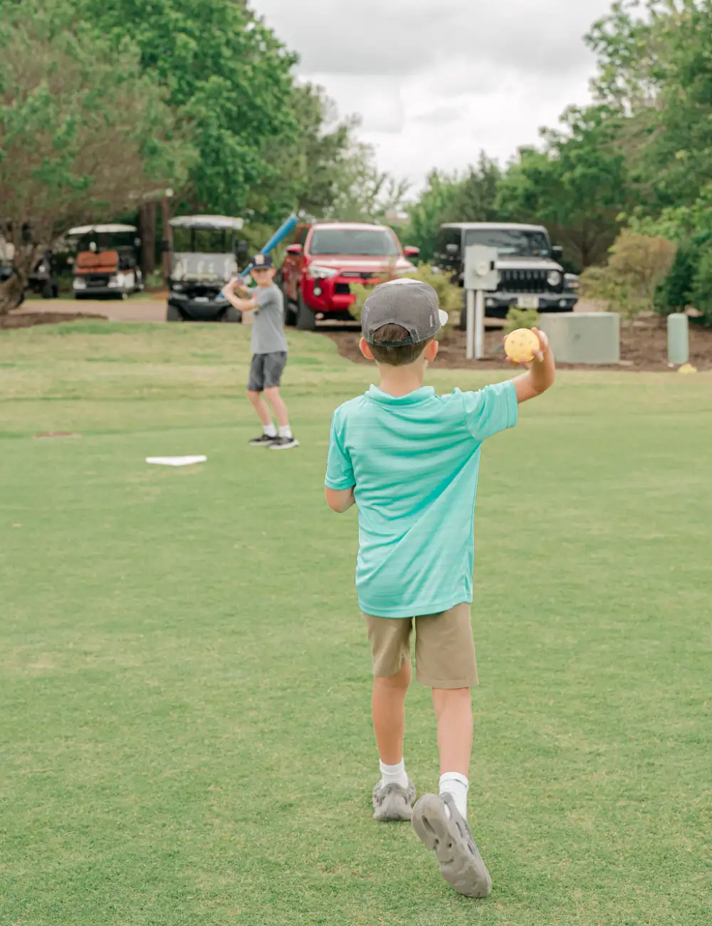 Long cove lifestyle events easter2025 portrait 44