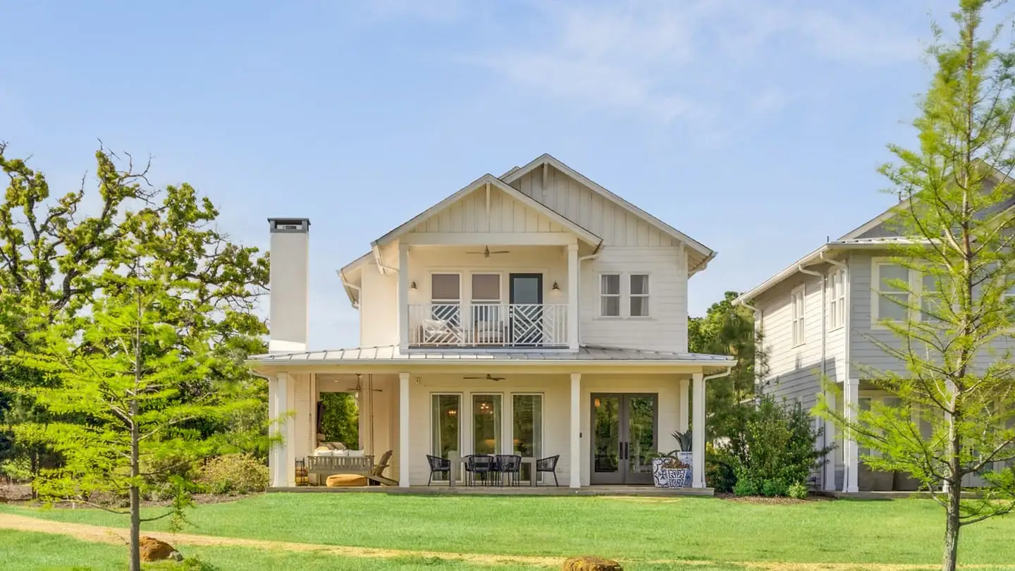 Long cove real estate porch home4 26