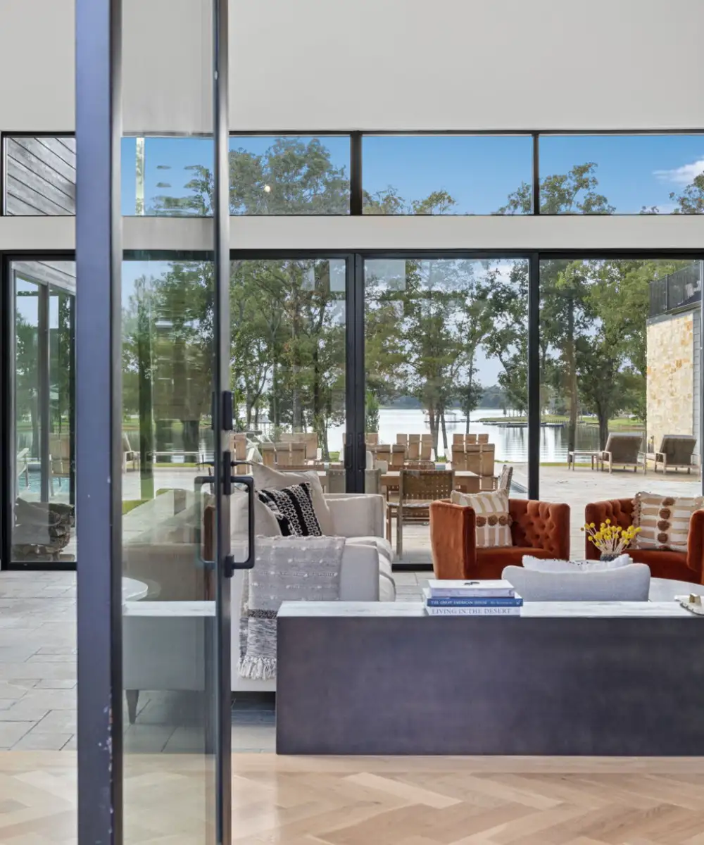 Long cove realestate gallery portrait 01