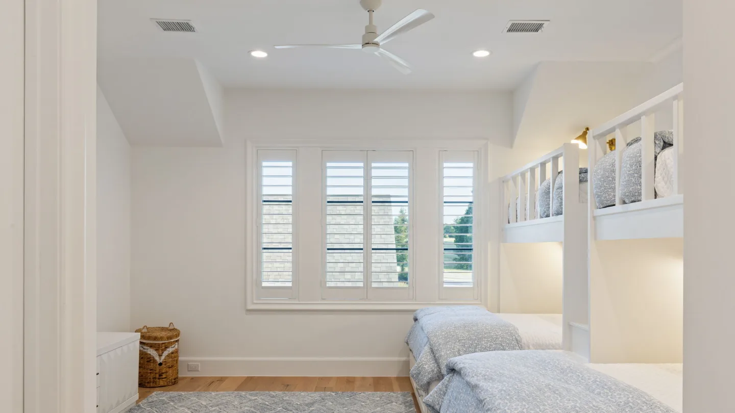 Long cove listing home henderson bay 51 17