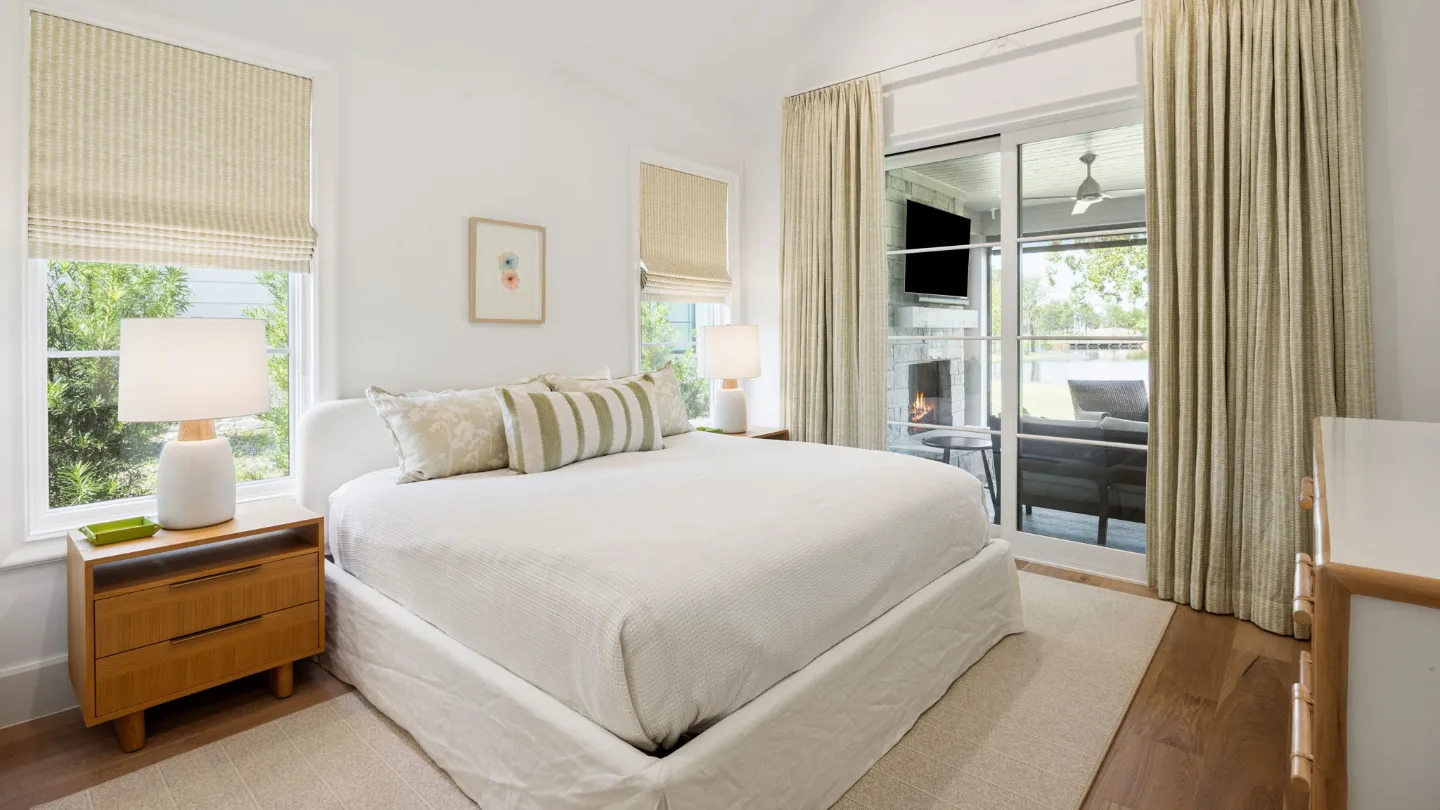 Long cove listing home eastport 109 26