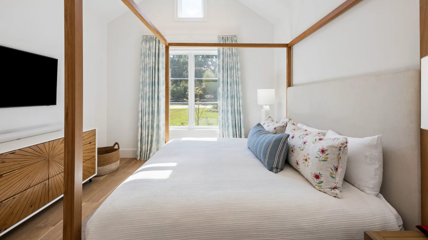 Long cove listing home eastport 109 30